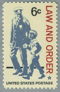 アメリカ1968年法と秩序警察と少年